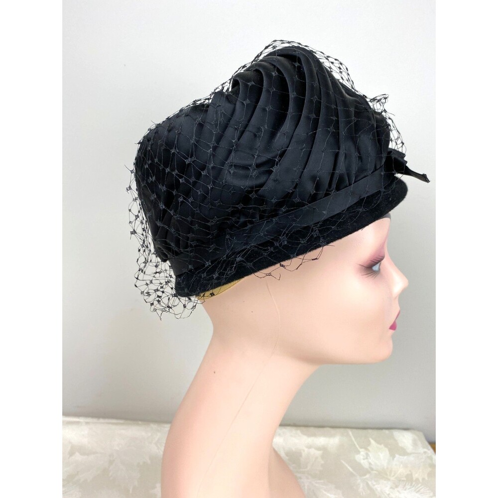 Vtg 1950s Black Fur Felt Hat Pleated Satin Crown Veil Bow Wm H Block Sz 22